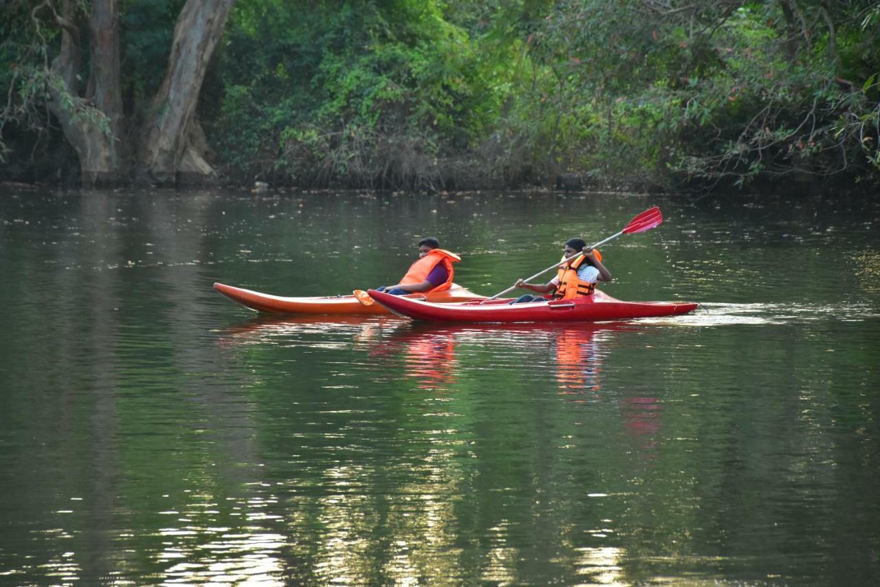 Arachiwil Green Nature Resort بوتالام المظهر الخارجي الصورة